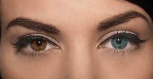 چرا چشم پزشکان با لنزهای رنگی مخالفند؟